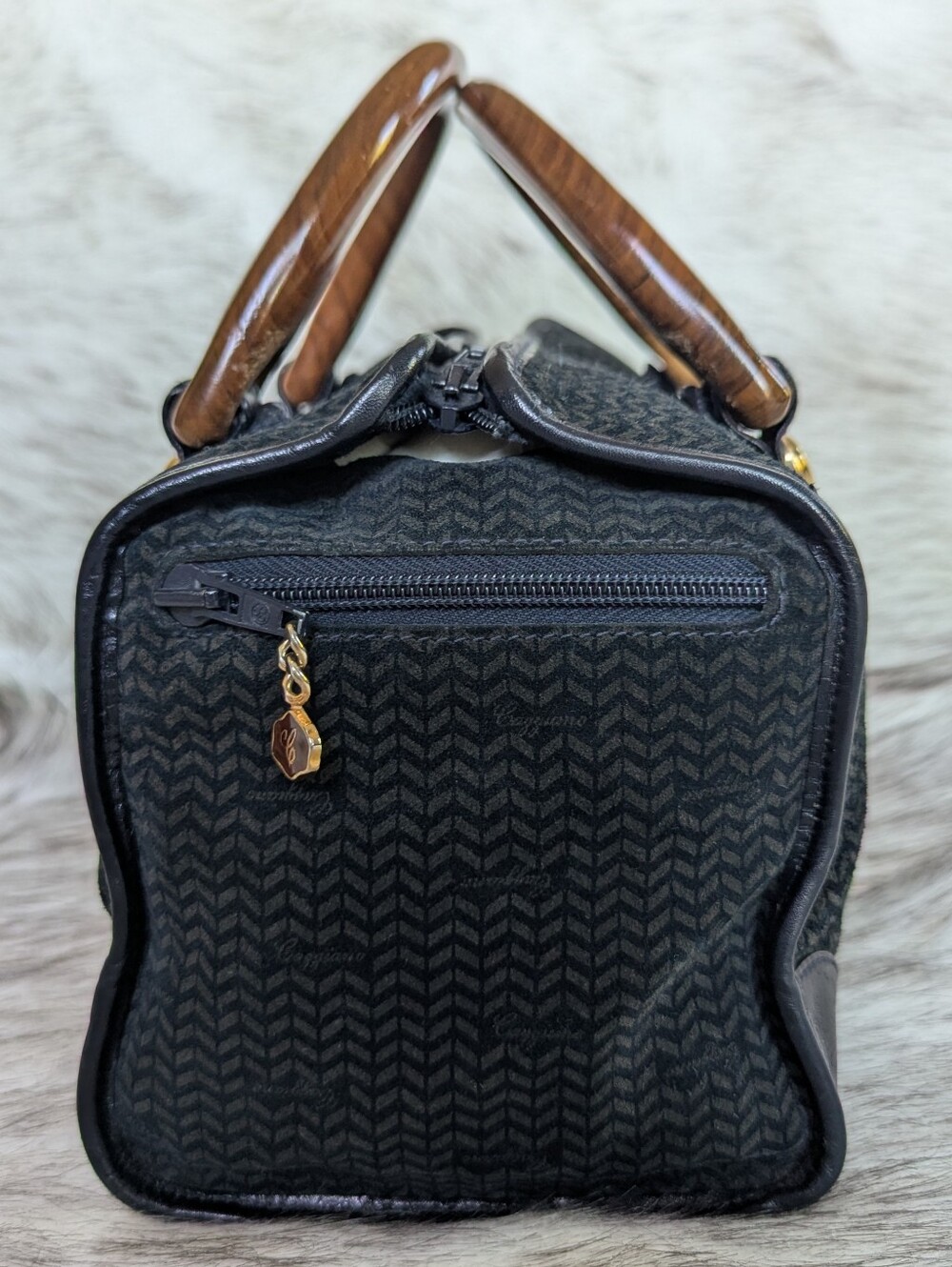 Vintage Caggiono Navy Suede Satchel - Picture 6 of 15